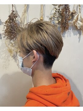 シャンプーボーイ セントラル 博多(SHAMPOO BOY central) メンズ☆ブロンド