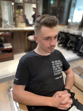 リバレッジ 広尾(Leverage) 大人アップバングフェードカット【広尾、恵比寿】担当:尾上