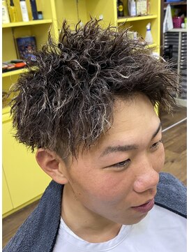 ヘアーパークキューブ ハードツイストショート