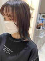インナーカラー　切りっぱなしボブ