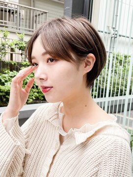 アマトウキョウ 表参道(AMA TOKYO) サイドバング　横顔美人　大場猛