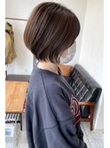 ショートボブ