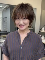 ジアン テラス(GIEN TERRASSE)&nbsp;#大人ショート#脱白髪染め白髪ぼかしハイライト#くびれショート