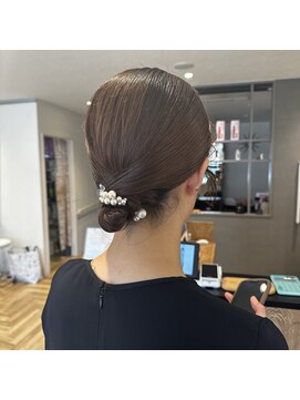 アルマヘアー(Alma hair by murasaki) ◎お呼ばれヘア◎タイトアレンジ