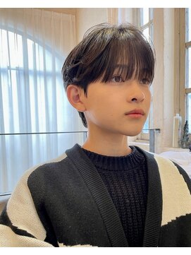 ベル 新宿(Belle) 大人気メンズスタイル！シースルーマッシュ　黒髪