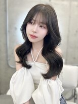 エヌアイ オモテサンドウ(ni omotesando)&nbsp;韓国内巻きくびれヘア＊ぱっつん前髪顔周りカットレイヤーカット