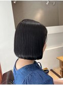 ぱつっとボブ