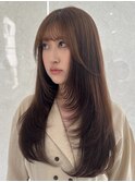 ハイライトカラーミルクティーベージュレイヤーカット