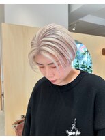 スタン 渋谷(Stam)&nbsp;ホワイトカラーハイトーンショートレイヤーケアブリーチ渋谷駅