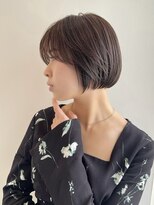 イヴォークトーキョーオーサカ(EVOKE TOKYO osaka)&nbsp;ショート ボブ レイヤー グレージュ カラー ナチュラル