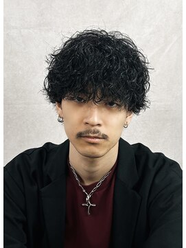 ラクーントウキョウ(RACCOON.TOKYO) 【大人の色気】 ミニウルフ マッシュ ツイストスパイラル