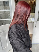 ケイリー(KAYLEE)&nbsp;レイヤーカット　レッドカラー