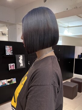 ソル ジングウマエ(SOL JINGUMAE) ☆タッセルボブ×ブルールーツカラー