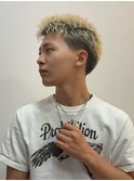 スパイキーショート/刈り上げショート/ブリーチ/フェード/パンク