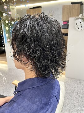 ゼストララ(ZEST Lara) シミズ ユウイチ