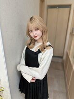 アム 表参道(am)&nbsp;小顔薄めバンググレージュレイヤーロング前髪パーマ黒髪