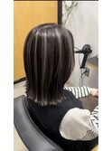 ハイライト／グレー