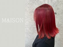 冬を艶やかに染める最旬チェリーレッド。イルミナカラーで透ける深みと上品な色気を。