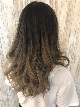 ヘアールフト(hair Luft) ゆるふわロング