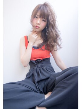 エミュスト(Emuest) 【Emuest心斎橋】ゆるふわロング×くびれ無造作カール