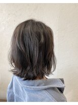 ログズヘア(Logs hair)&nbsp;エアリー外ハネスタイル