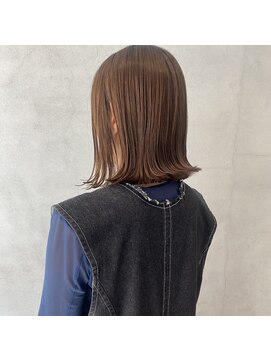 ミント(mint) 【ブリーチなしで明るめオリーブベージュと大人ボブ◎】