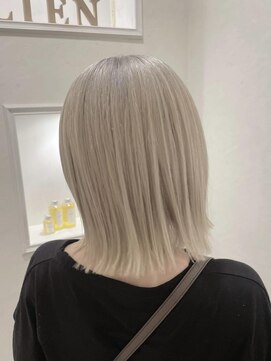 ヘアースペースブルーム リアン 岡町店(HAIR SPACE BLOOM Lien) 【岡町/ケアブリーチ】ハイトーン/ホワイトカラー
