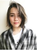 ハイライトカラーオリーブベージュカーキグレージュボブ