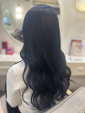 ラビス クローバー(Lovis clover) ネイビーカラー♪♪