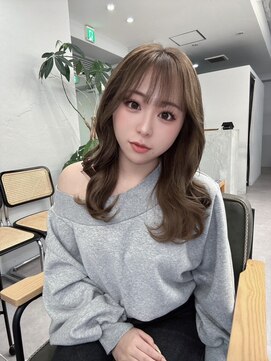 シェス 梅田茶屋町(shes) くびれヘア×透明感カラー/ アリサ