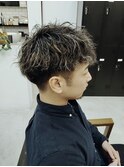 ツイストゴールドハイライト