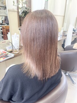 コアフィールフィス(COIFFURE fils) 《見附　今町》