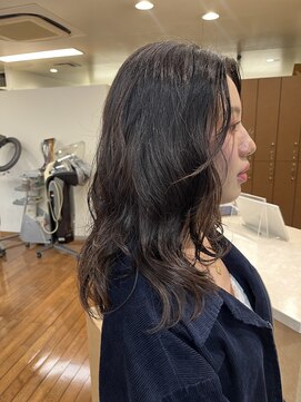 モア 下通店(MORE) ロングパーマ