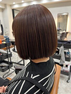 ラフィット 下大利店(lafit) モカブラウン×ぱつっとボブ