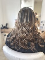 ヘアー クリエイティブ ハイ スタンダード(hair creative High-Standard)&nbsp;ハイライト＆シャドールーツ＆グラデーション