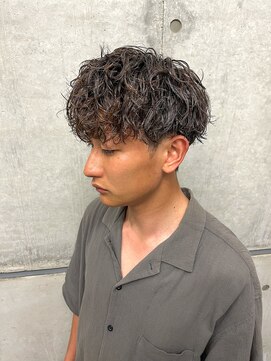 オーシャントーキョー(OCEAN TOKYO) 波巻きマッシュパーマメンズツイストスパイラルツーブロック