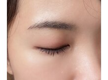 【アイブロウ（眉毛）】ヘアメイクのプロが施術♪独学になりがちな眉毛のお手入れが、劇的に変わります！