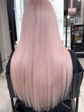 ロウル 渋谷(LOWRL) ピンクロング/ブリーチ/エクステ