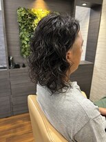 ヒャッカ(hyakka)&nbsp;メンズのミディアムパーマスタイル