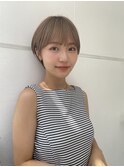 ショートボブ