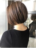ベージュカラー