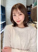 外ハネくびれレイヤーボブ前髪ありシースルーバング大人ボブ