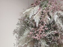 季節ごとに変わる店内のドライフラワー♪