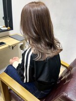 エミス バイ メルト 吉祥寺(emis by melt)&nbsp;【吉田】インナーカラーミルクティーベージュコテ巻きブリーチ