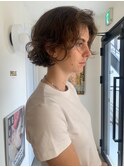 ダークパープルナチュラルショート夏のヘアアレンジ原宿