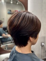 ヘアサロン ササヨシ(hair salon SASAYOSHI)&nbsp;手ぐしで決まる大人の丸みショートレイヤー