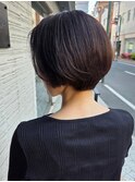 クールショート/前下がり/ショコラブラウン/透明感カラー