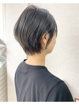 ラウレア(Laule'a) おしゃれマニッシュショート