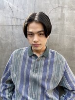 エル(EL by green)&nbsp;センターパート×ツーブロック×ショートレイヤー