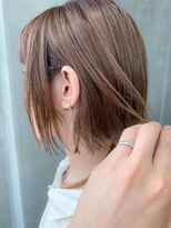テトヘアー(teto hair) 切りっぱなしボブ、外ハネボブ、スリークボブ、アッシュブラウン